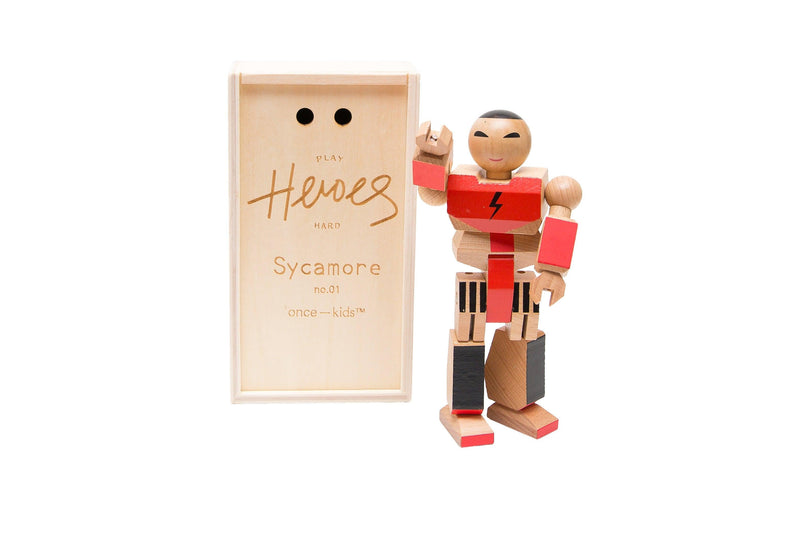 Wood Action Figure Playhard Heroes