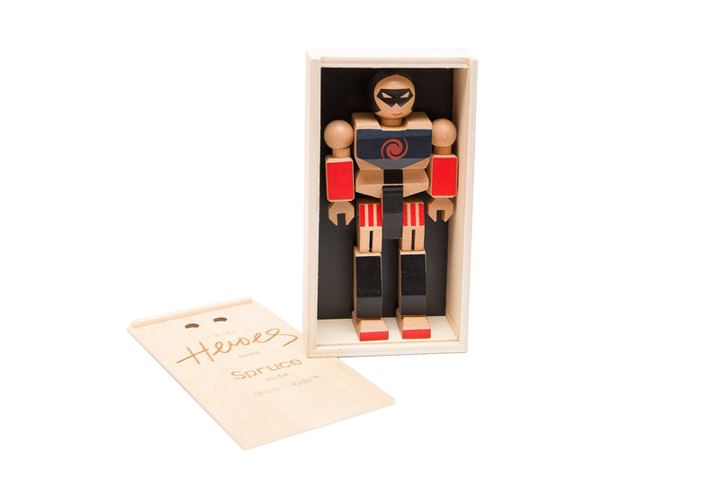 Wood Action Figure Playhard Heroes