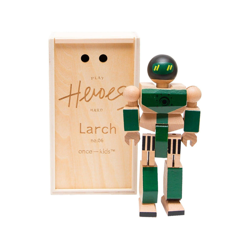 Wood Action Figure Playhard Heroes