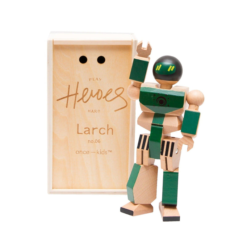 Wood Action Figure Playhard Heroes