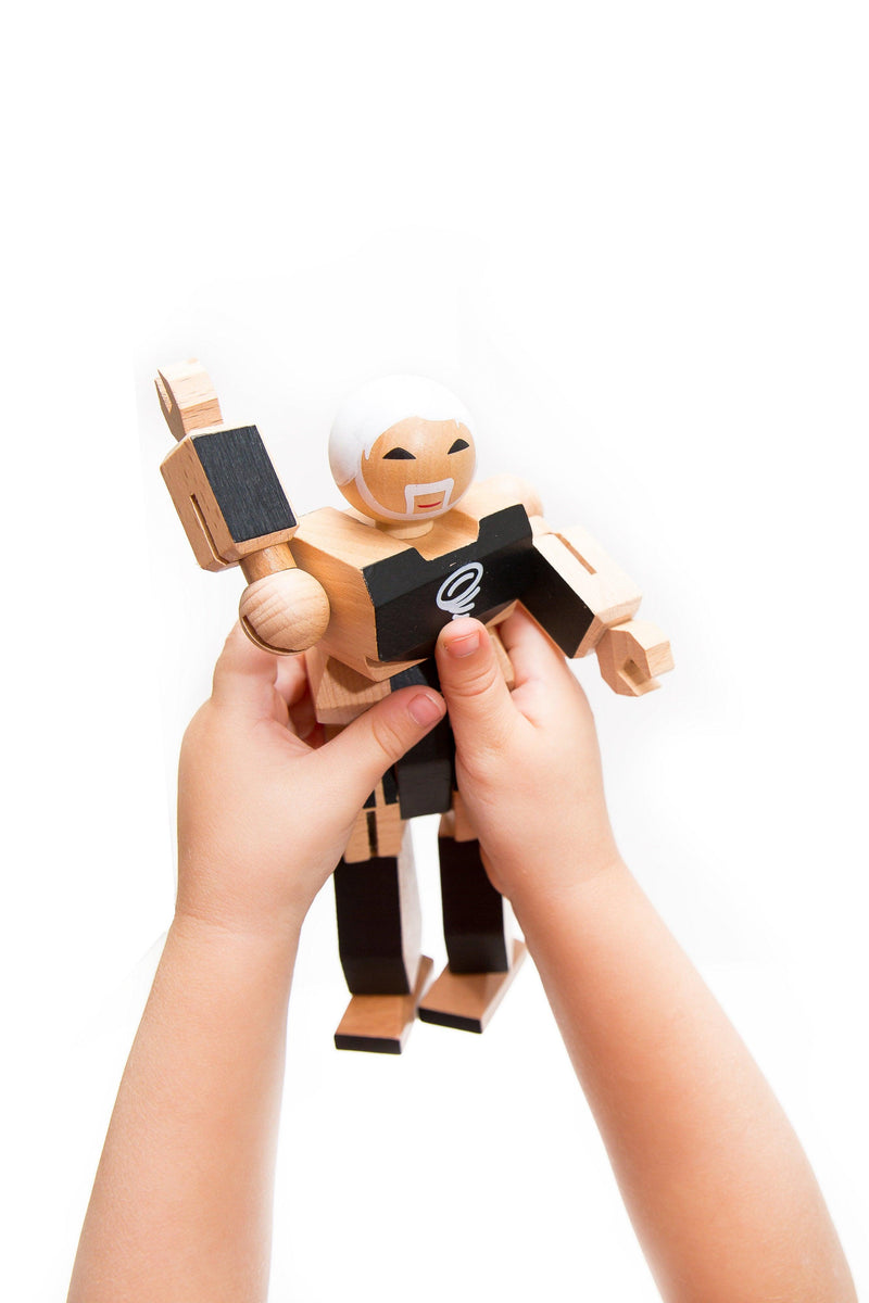 Wood Action Figure Playhard Heroes